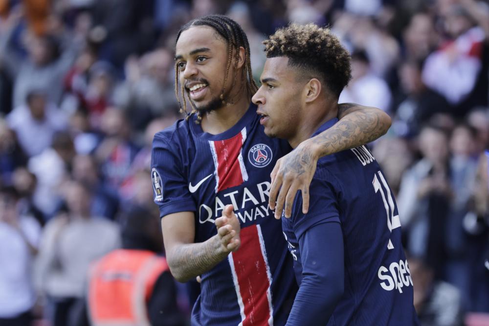 调整战术实 调整战术实